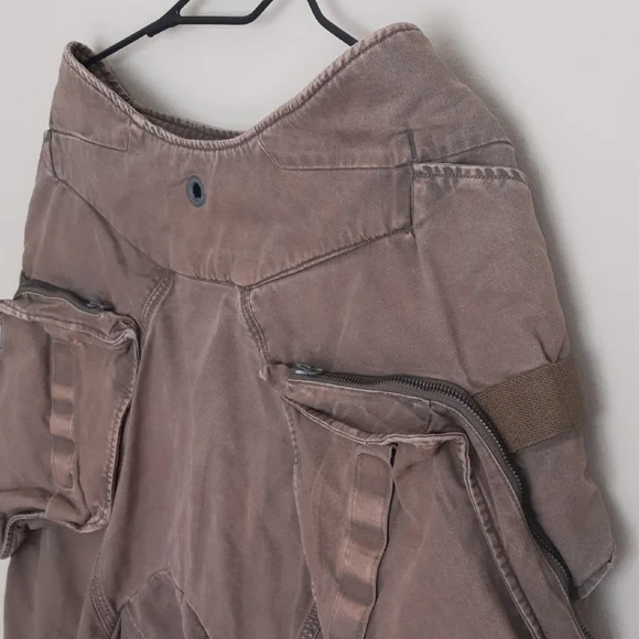 HAMCUS Brown Cargo Pants with Straight-Leg Cut - Picture 12 of 15